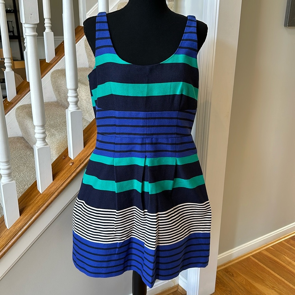 LOFT sleeveless dress - size 10P.  Perfect for Easter.